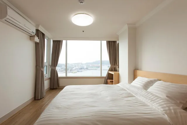 جناح ديلوكس، Kumho Tongyeong Marina Resort 1/9