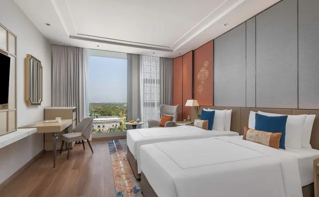 Deluxe, Twin Beds, City View, Taj Cochin International Airport, Kerala 2/4