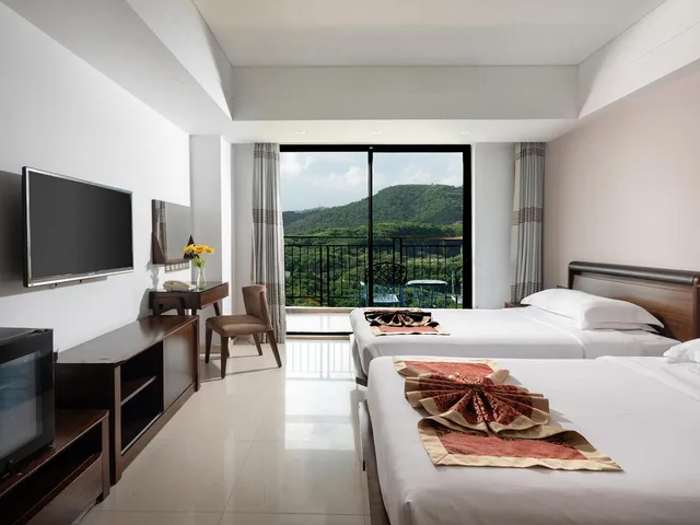 غرفة ديلوكس بإطلالة على المدينة، Barry Boutique Seaview Hotel Sanya 1/6