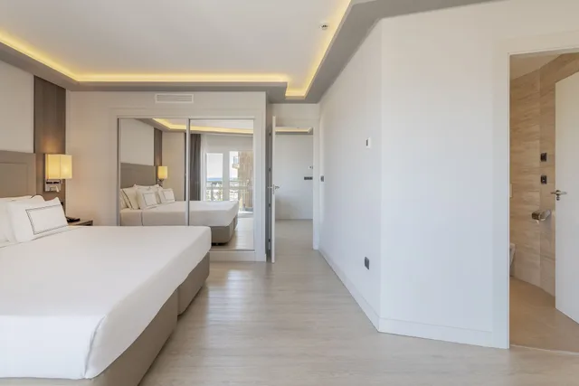 Junior Suite, Executive, Double Bed, Melia Alicante 4/10