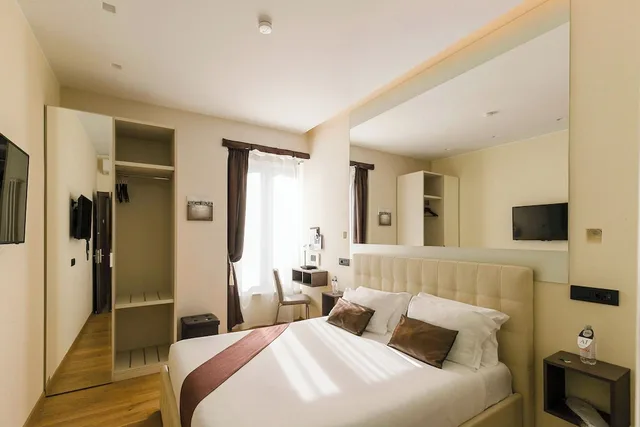 غرفة كلاسيكية بسرير كوين، Aiello Rooms - San Babila 5/10
