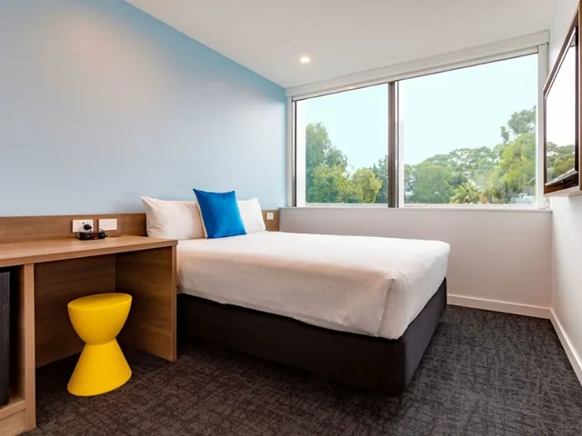 غرفة سوبيريور بسرير كوين، Ibis Budget Sydney Airport 2/7