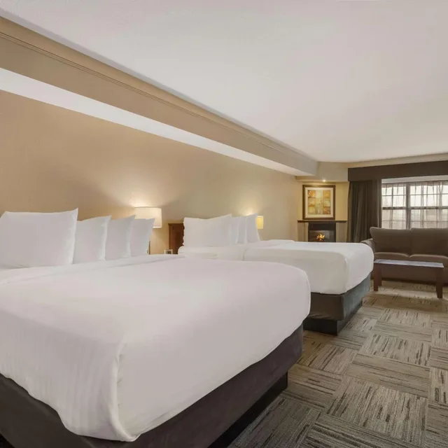 غرفة بسريرين كوين، Best Western Brantford Hotel Conference Centre 1/10