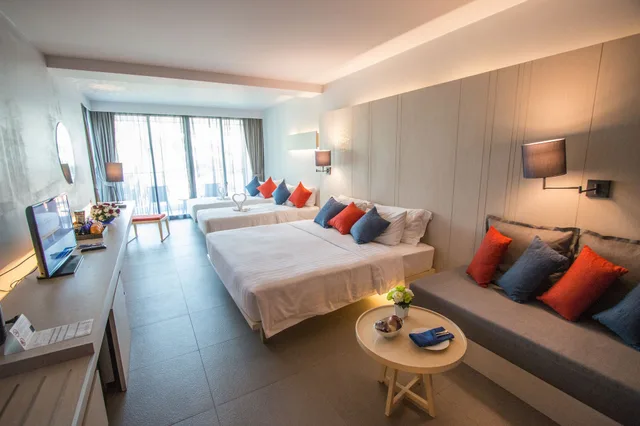 غرفة عائلية بسرير كينج وسريرين منفصلين، The Yama Hotel Phuket 6/7