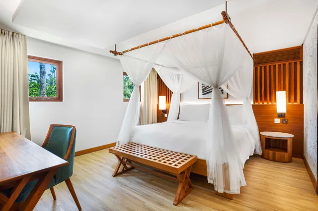 Deluxe Ocean View Suite, Kempinski Seychelles Resort 1/10
