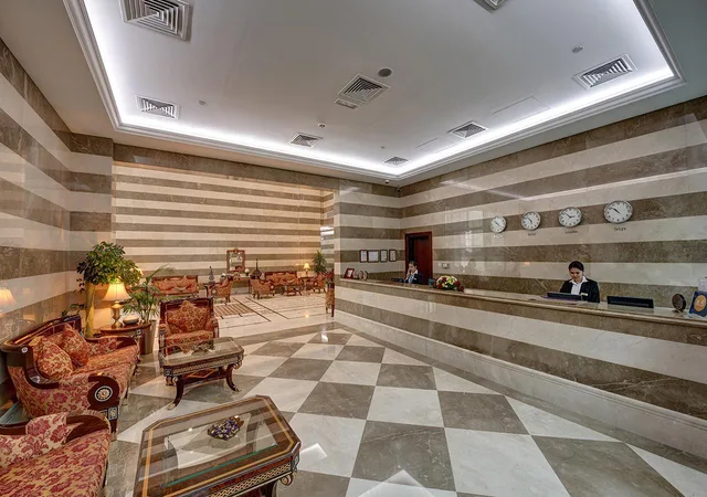 Apartment, MARINA HOTEL APARTMENTS 1/3