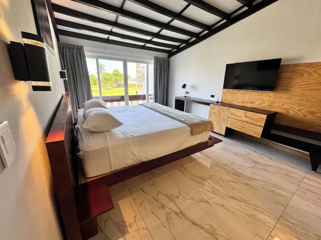 غرفة ديلوكس مفردة بسرير كينج، Hotel Tesoro Beach 4/6