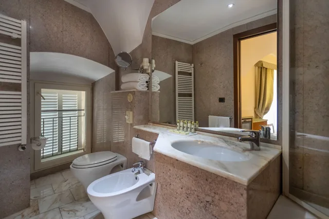 Deluxe, Triple, 1 Double and 1 Single Bed, Valley View، Fontebella 7/10