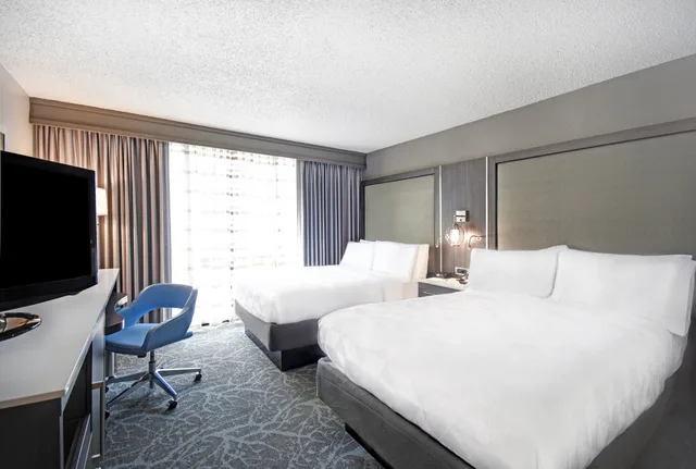 غرفة بسريرين مزدوجين، Holiday Inn Downtown Memphis 1/3