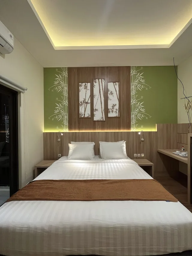 غرفة بريميير بسرير كينج بشرفة، D'Bamboo Suites 2/10