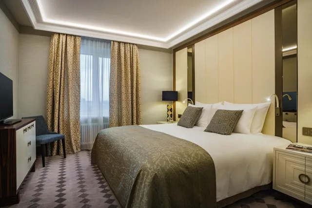 جناح ديلوكس بإطلالة على المتنزه، Grand Hotel Kempinski Riga 2/8
