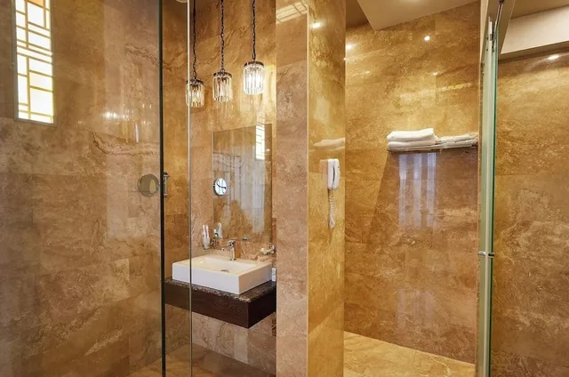 Luxury, King Bed, Aghababyan S Hotel 7/9