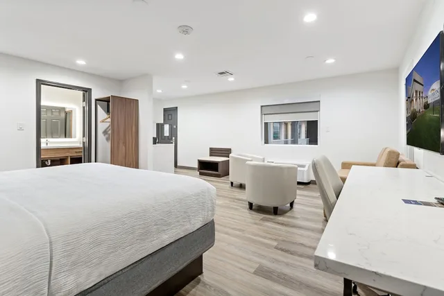 Suite, King Bed, Baymont by Wyndham Beaumont 1/5