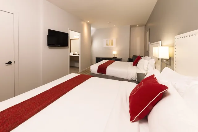 غرفة كلاسيكية بسريرين كوين، Hotel Du Nord 2/10