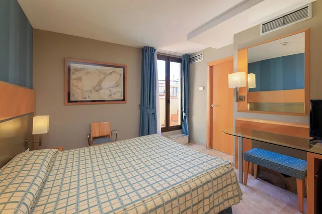 غرفة بسرير مزدوج بشرفة، Del Mar Hotel 2/7