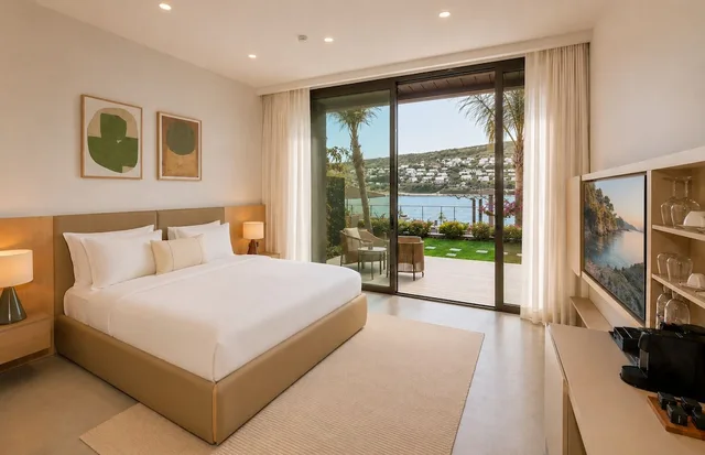 Superior, King Bed, Sea View, Mare Deluxe Residences and Villas 1/3