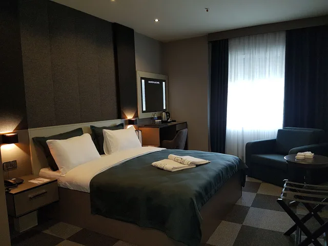 Executive, King Bed, Terrace, Tryp By Wyndham Istanbul Sancaktepe 4/10