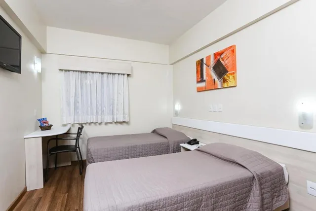 غرفة قياسية بسريرين منفصلين، Hotel Express Centro Historico 1/2