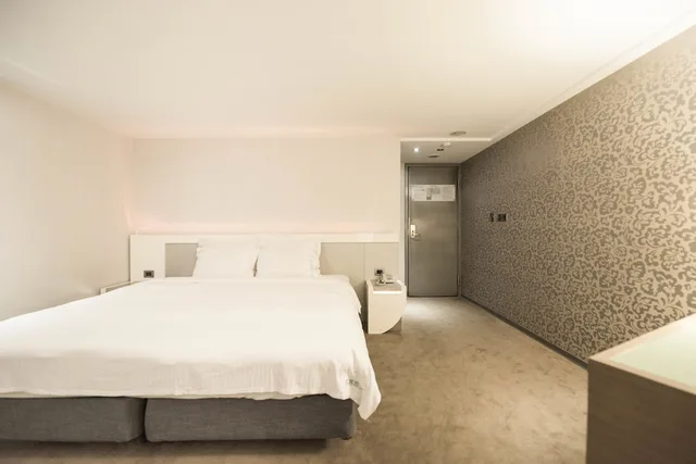 غرفة تنفيذية، Saual Keh Hotel 5/9