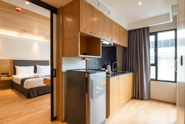 جناح جونيور، Asana Hotel & Residence 2/2