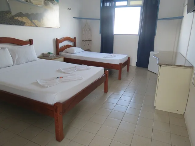 Master, Suite, Triple, 1 Double and 1 Single Bed, La Suite Praia 3/10