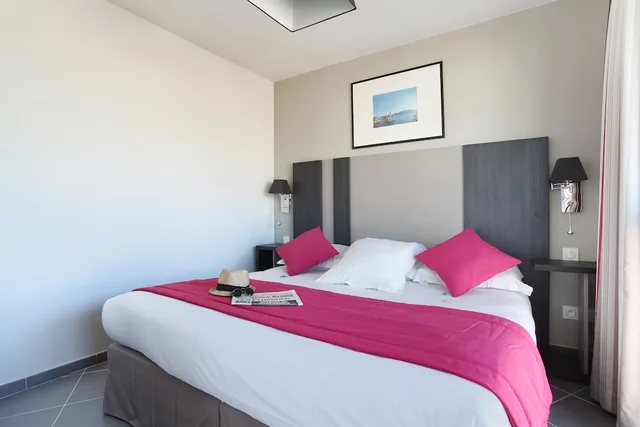 Superior, Studio, Queen Bed, Appart hotel Odalys City Marseille Centre Parc Chanot Velodrome 1/10