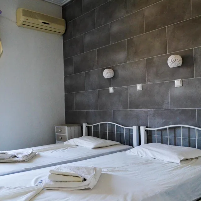 1 Bedroom, Apartment, Sevi Apartments 4/10