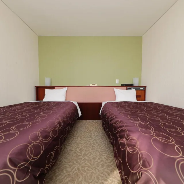 Room, Twin Beds, Hotel 21 5/9