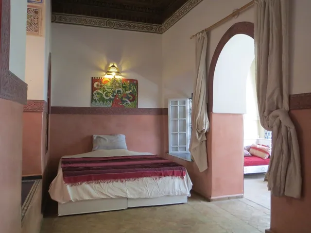 غرفة كومفورت ثلاثية بإطلالة على الفناء، Riad Maizie 1/10