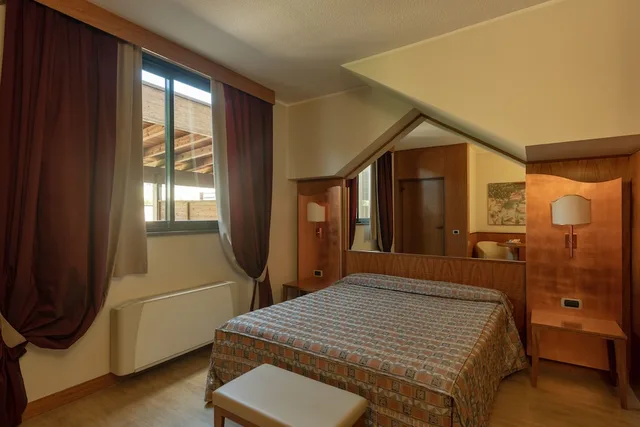 غرفة أساسية بسرير مزدوج، Futura Motel 2/3