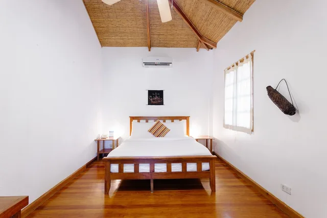 Family Suite, Queen and Twin Beds, The Strand Boutique Resort 2/10
