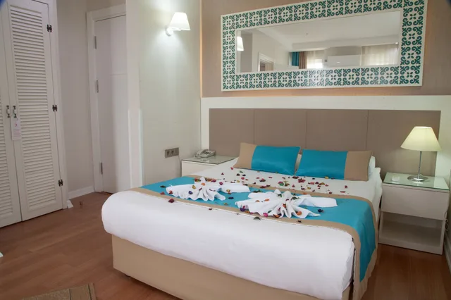 غرفة بسرير مزدوج أو سريرين منفصلين، Nasa Flora Hotel 4/6