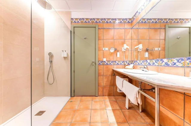 غرفة كومفورت عائلية مفردة، Port Jardin Milenio 7/7