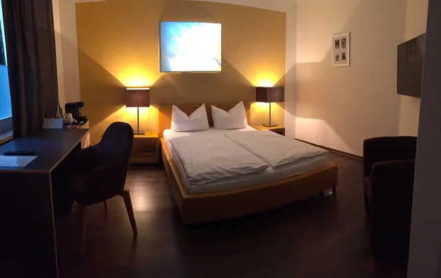 غرفة كومفورت بسرير كوين بإطلالة على الحديقة، Hotel Stadt Hamburg 4/7