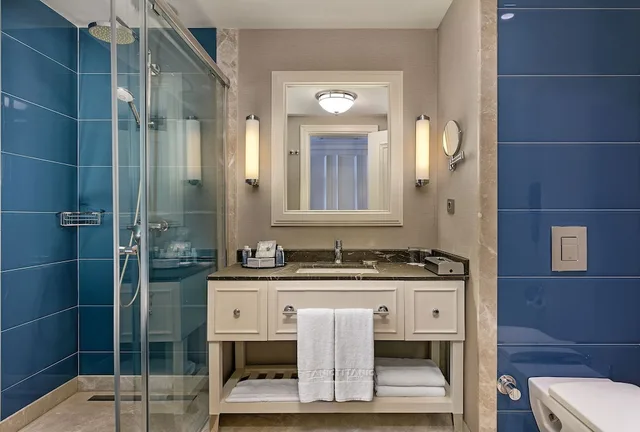 Swim Up, Pool, Family, Suite, Queen and Twin Beds, 2 Sofa، Titanic Deluxe Golf Belek 10/10