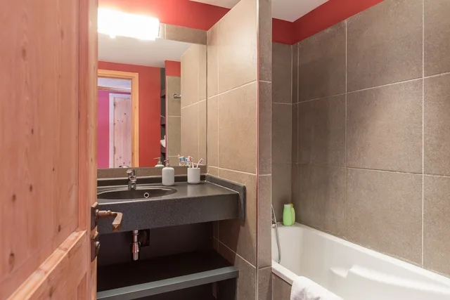 شقة بسريرين منفصلين بغرفة نوم واحدة مع أريكة، Residence Pierre Vacances Premium Les Crets 4/7