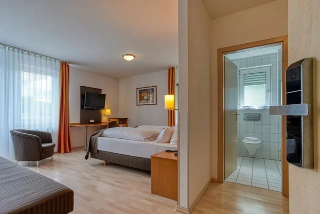 غرفة كومفورت بسرير كينج، Centro Hotel U-NO1, Trademark Coll 1/10