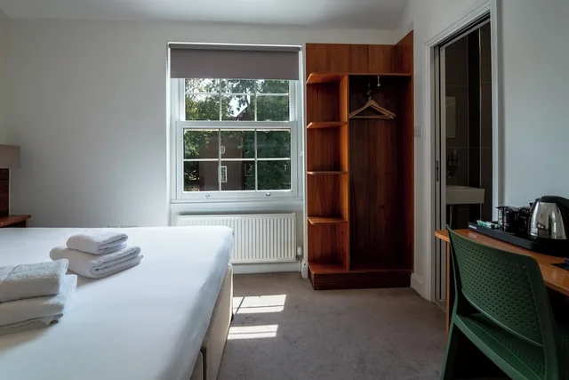 غرفة قياسية بسرير مزدوج، Chelsea Guest House 4/4