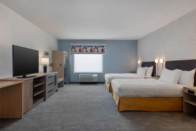 جناح استوديو بسريرين كوين مع أريكة، Home2 Suites by Hilton Ames 1/6