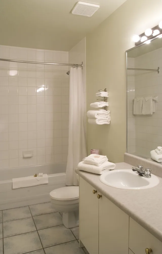 غرفة كلاسيكية بسريرين كوين، Hotel Du Nord 9/10