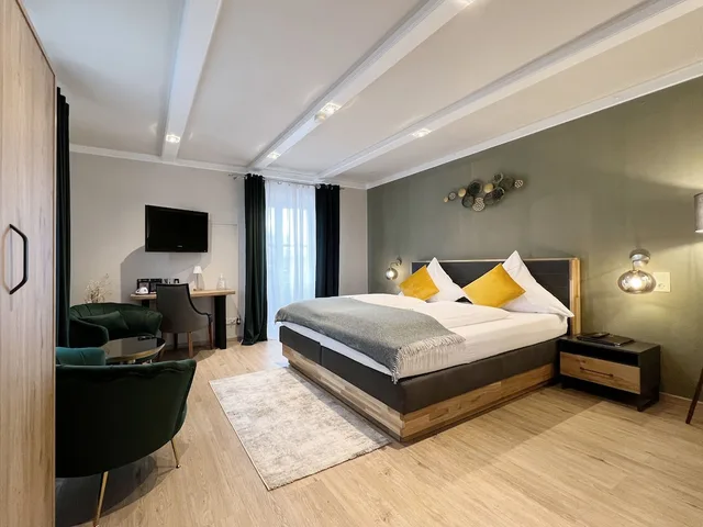 Hotel Schlossblick Chiemsee، Rosenheim 15/50