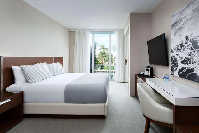 Room, King Bed, The Altair Hotel Bay Harbor Miami 1/3