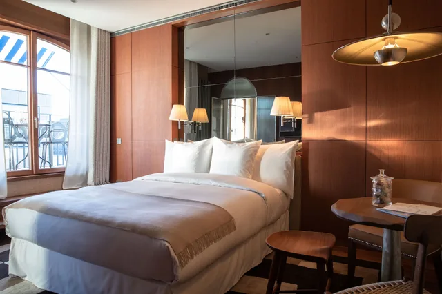 Deluxe, La Reserve Eden au Lac Zurich 2/3