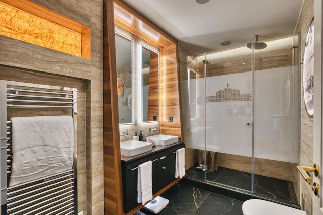 Lucerne, Luxury, Suite, Sofa، Schweizerhof 6/10