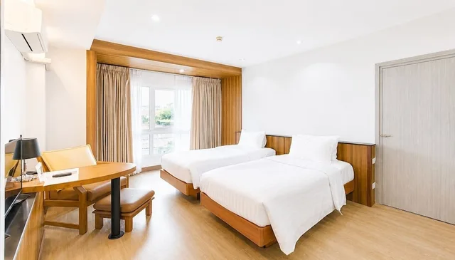 غرفة سوبيريور بسريرين منفصلين، NJOY Prestige Grand Hotel Don Mueang 1/10