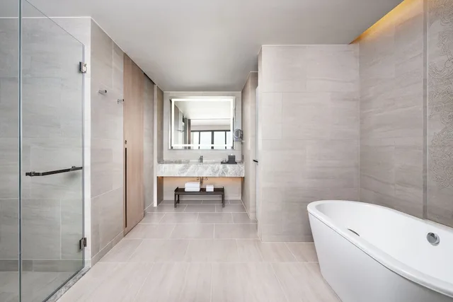 1 Bedroom, Suite, King Bed, Pool Access، Khao Lak Marriott Beach Resort & Spa 3/3