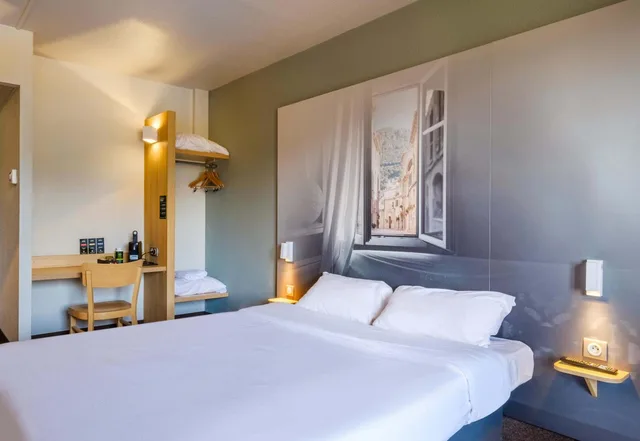 غرفة كومفورت بسرير كوين، B&B Hotel Villeneuve Loubet Village 5/9