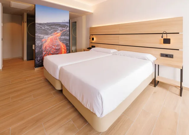 Room, Triple, Pool View, Mynd Yaiza 4/6