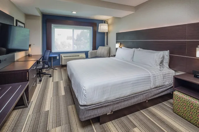 غرفة قياسية بسرير كينج لذوي الإعاقة، HOLIDAY INN EXPRESS SUNNYVALE - SILICON VALLEY 2/10