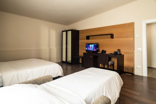 غرفة قياسية ثلاثية بثلاثة أسرّة، Hotel San Nicola 1/10